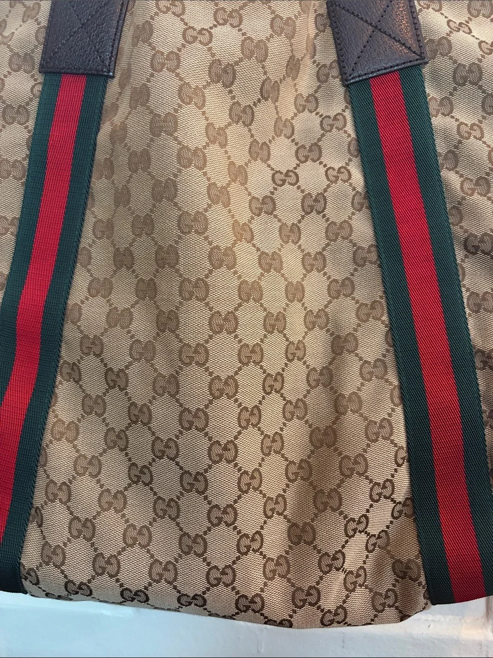 Gucci Beige Monogram Tote with Red and Green Webbing - Picture 6 of 16